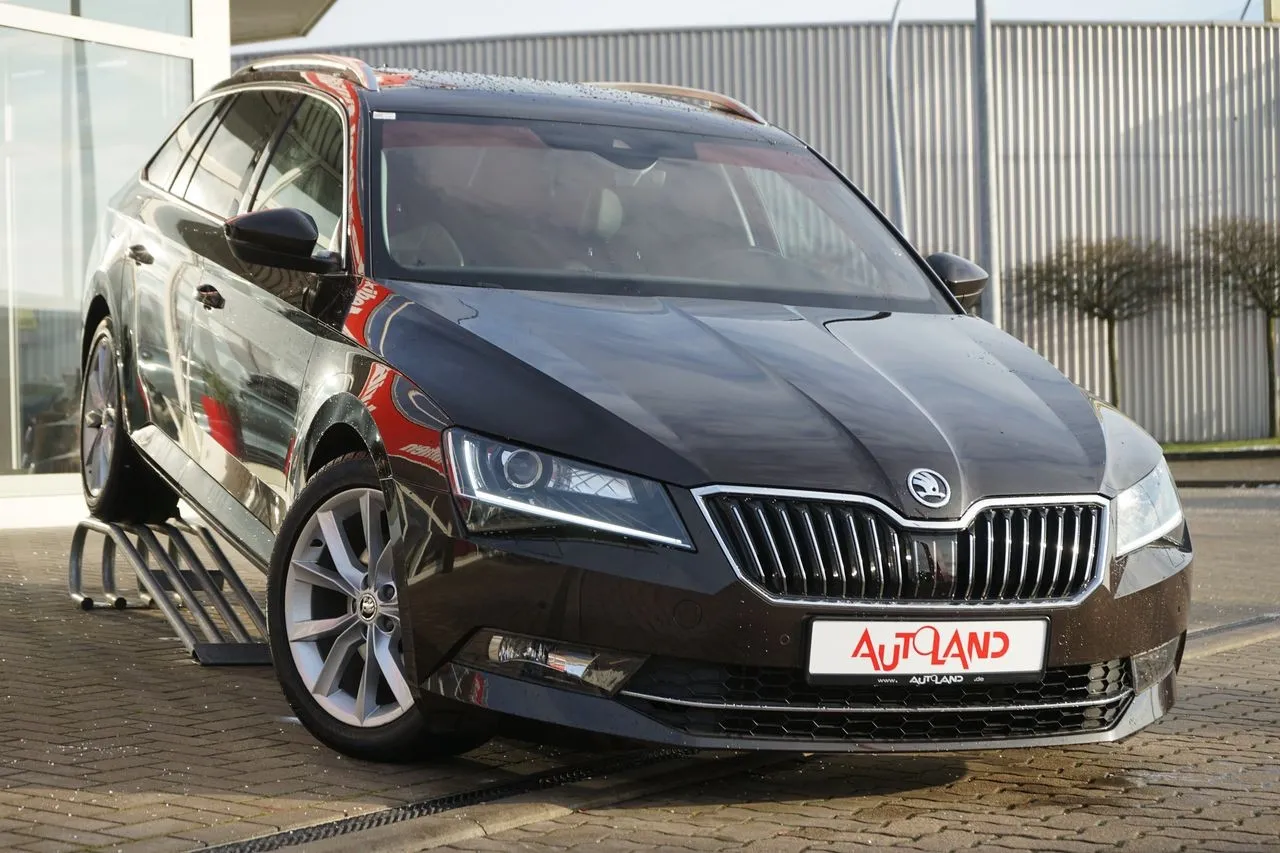 Skoda Superb Combi 2.0 TSI Aut....  Image 6