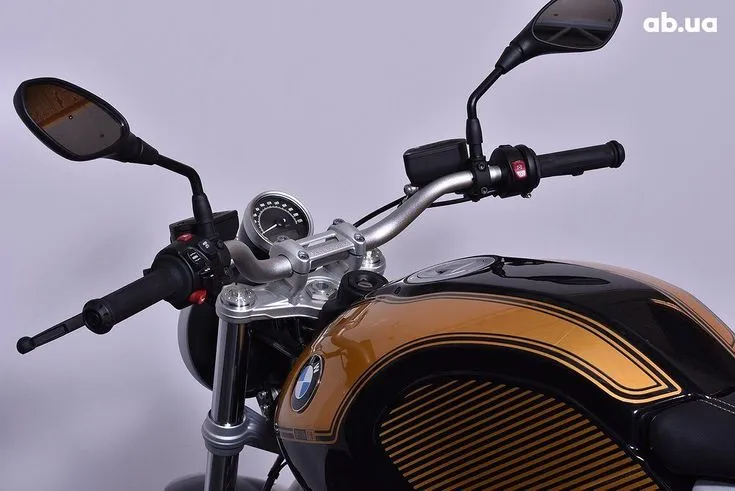 BMW R Image 3